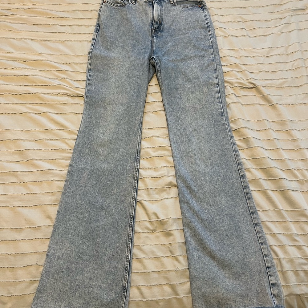 Flare light wash jeans